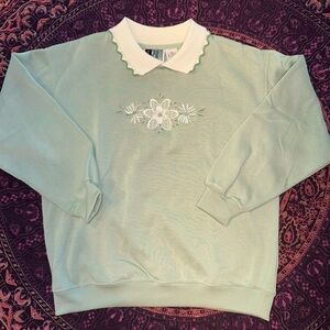 Cozy floral embroidered grandmacore crewneck